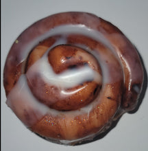 Load image into Gallery viewer, Mini Cinnamon Buns - DIY wax embeds for candle making
