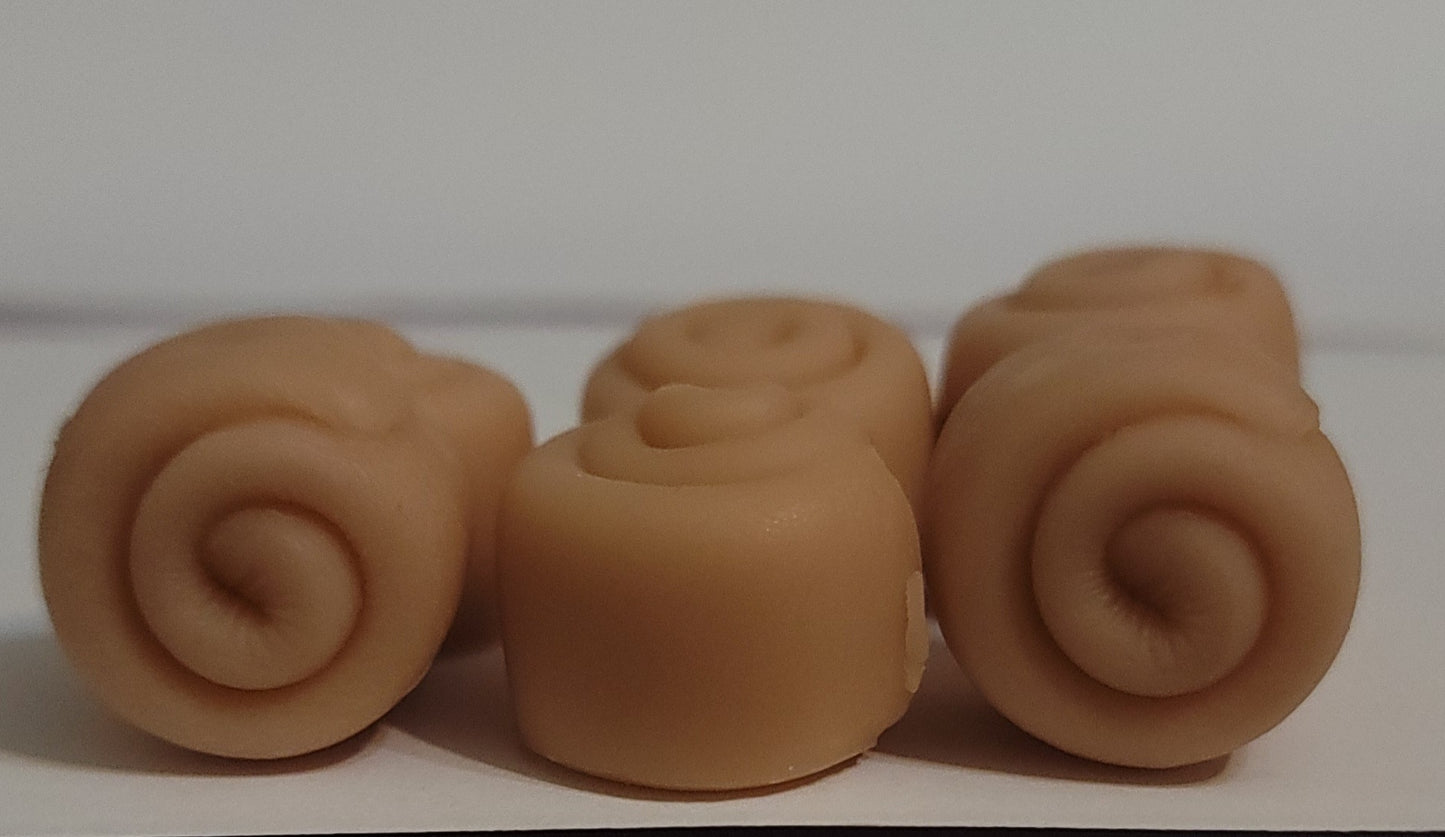 Mini Cinnamon Buns - DIY wax embeds for candle making